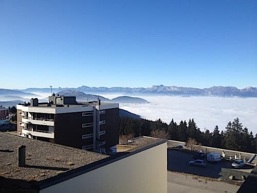 Au-dessus des nuages 