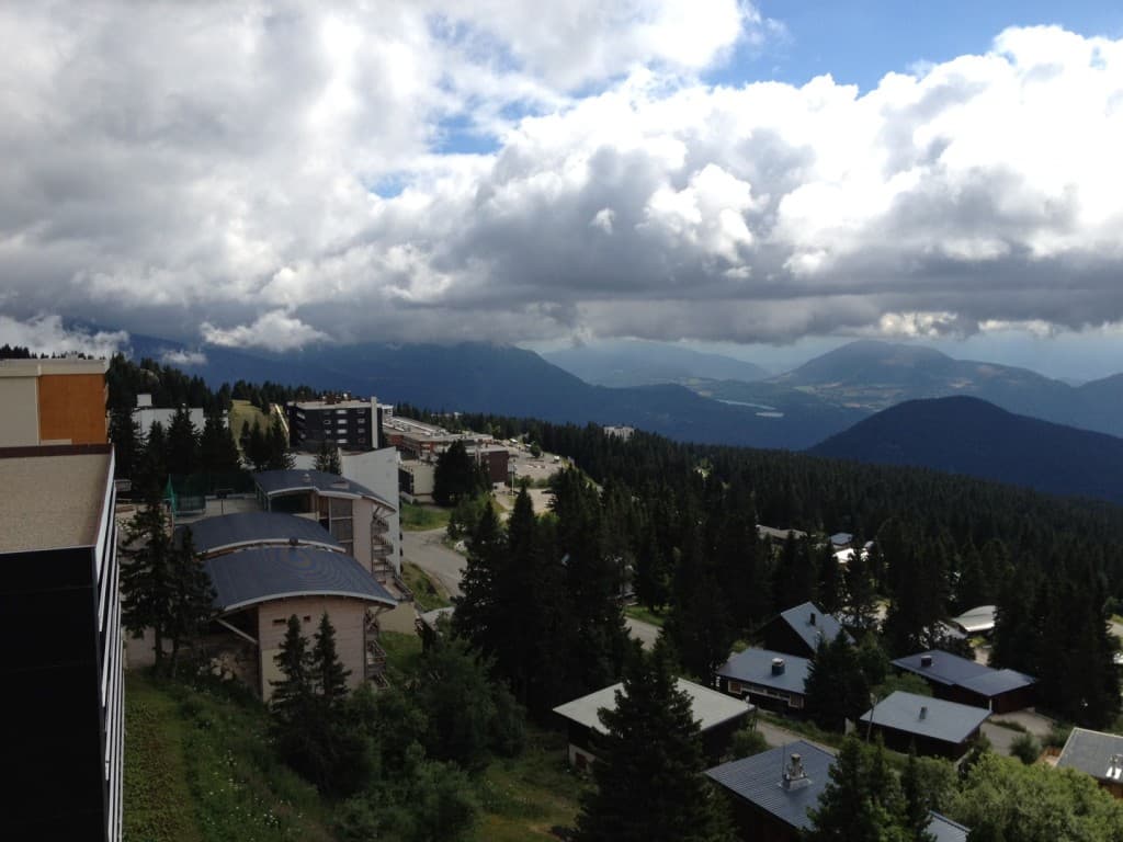 Vue vers la Lauzière depuis les Cytises