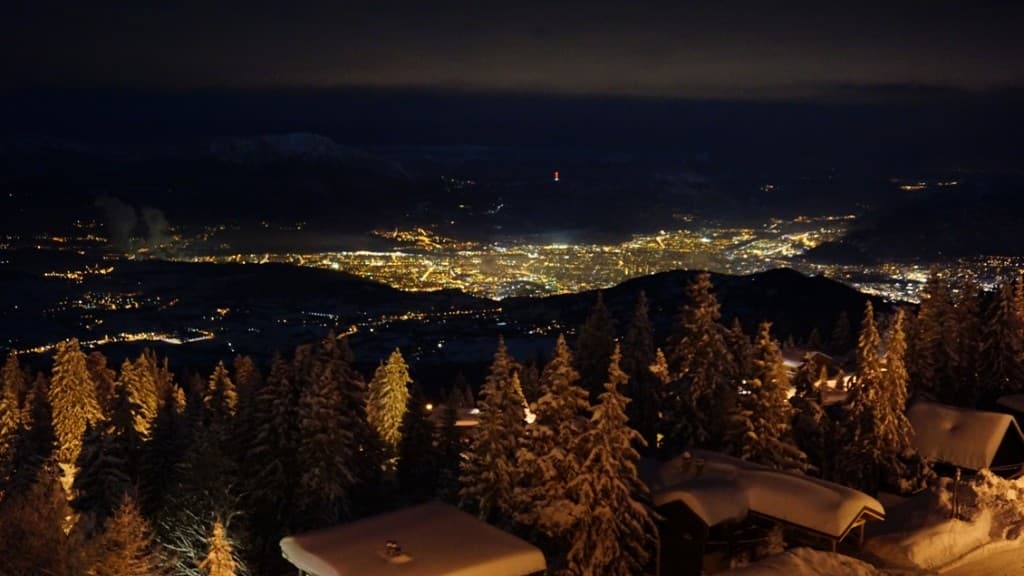 Grenoble sur fond de Vercos 