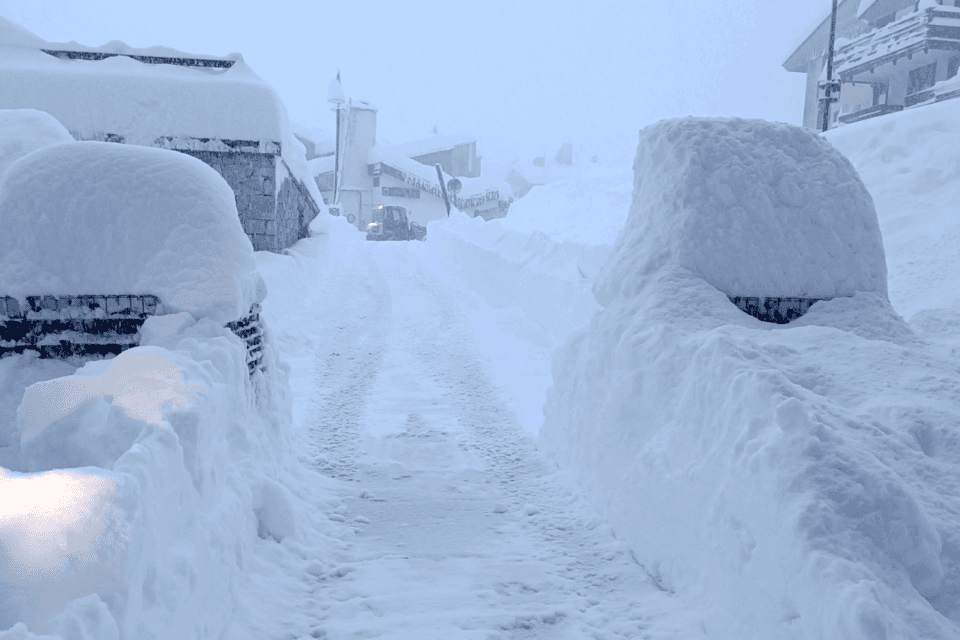Abondantes chutes de neige et risque d'avalanche marqué sur les Alpes ces prochains jours !