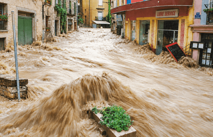 Vaison-la-Romaine : le jour où des pluies diluviennes ont tout emporté