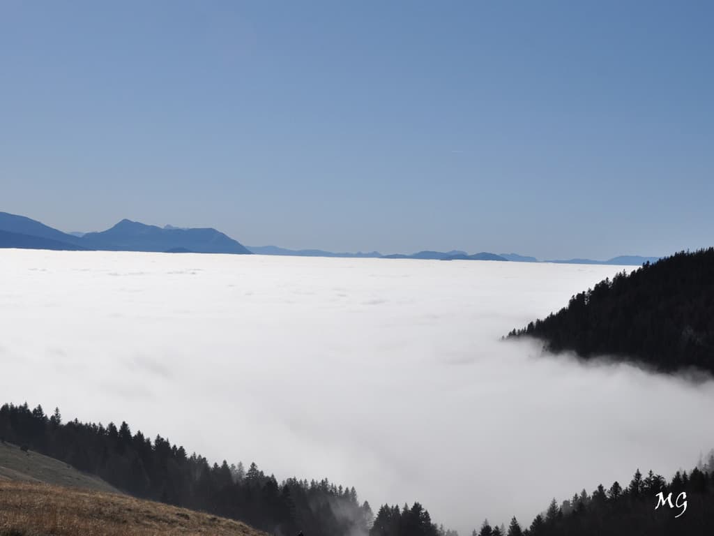 Soleil et mer de nuages !!!