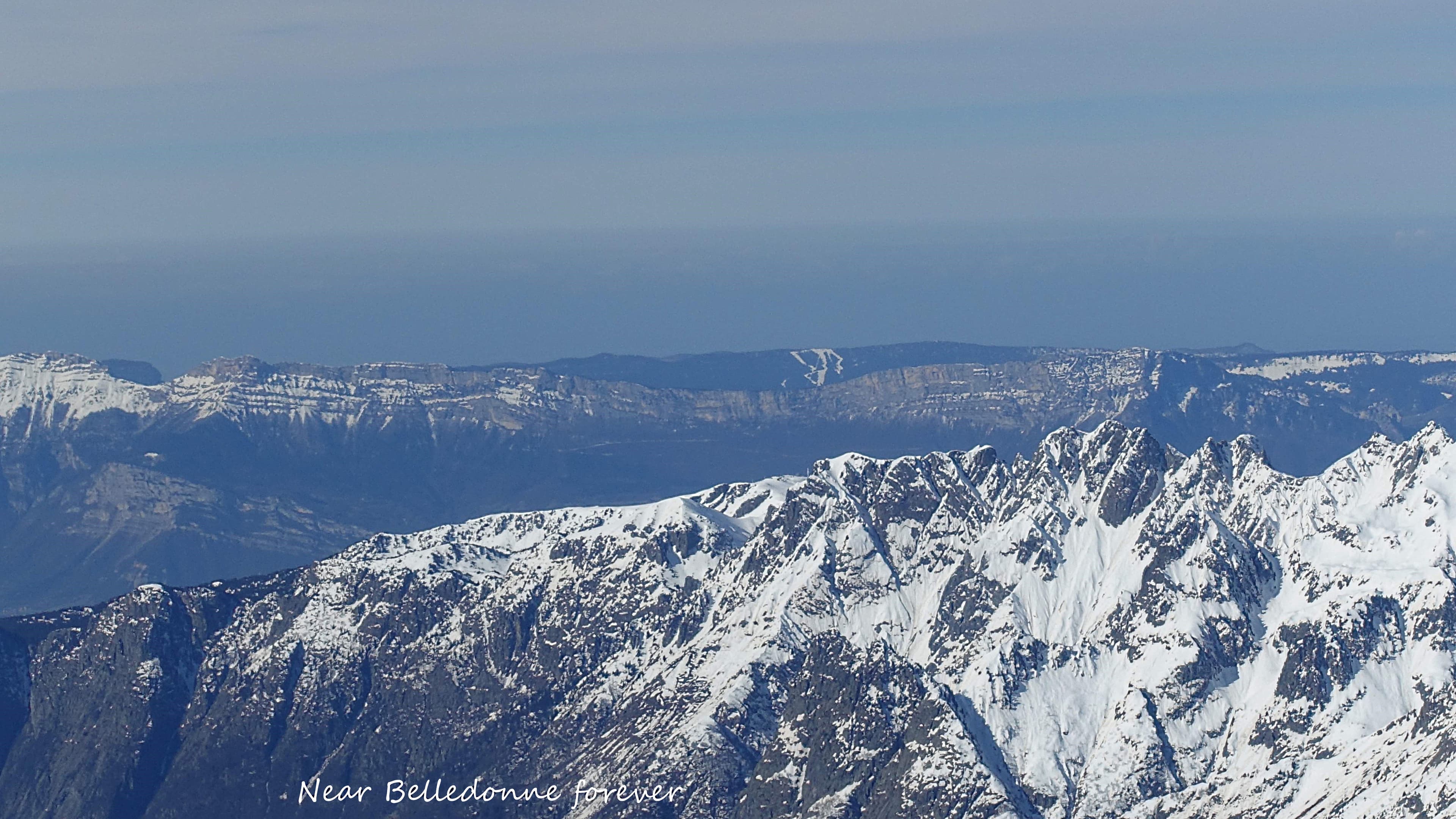 Croix de Chamrousse, les vans le sorbier... A.P