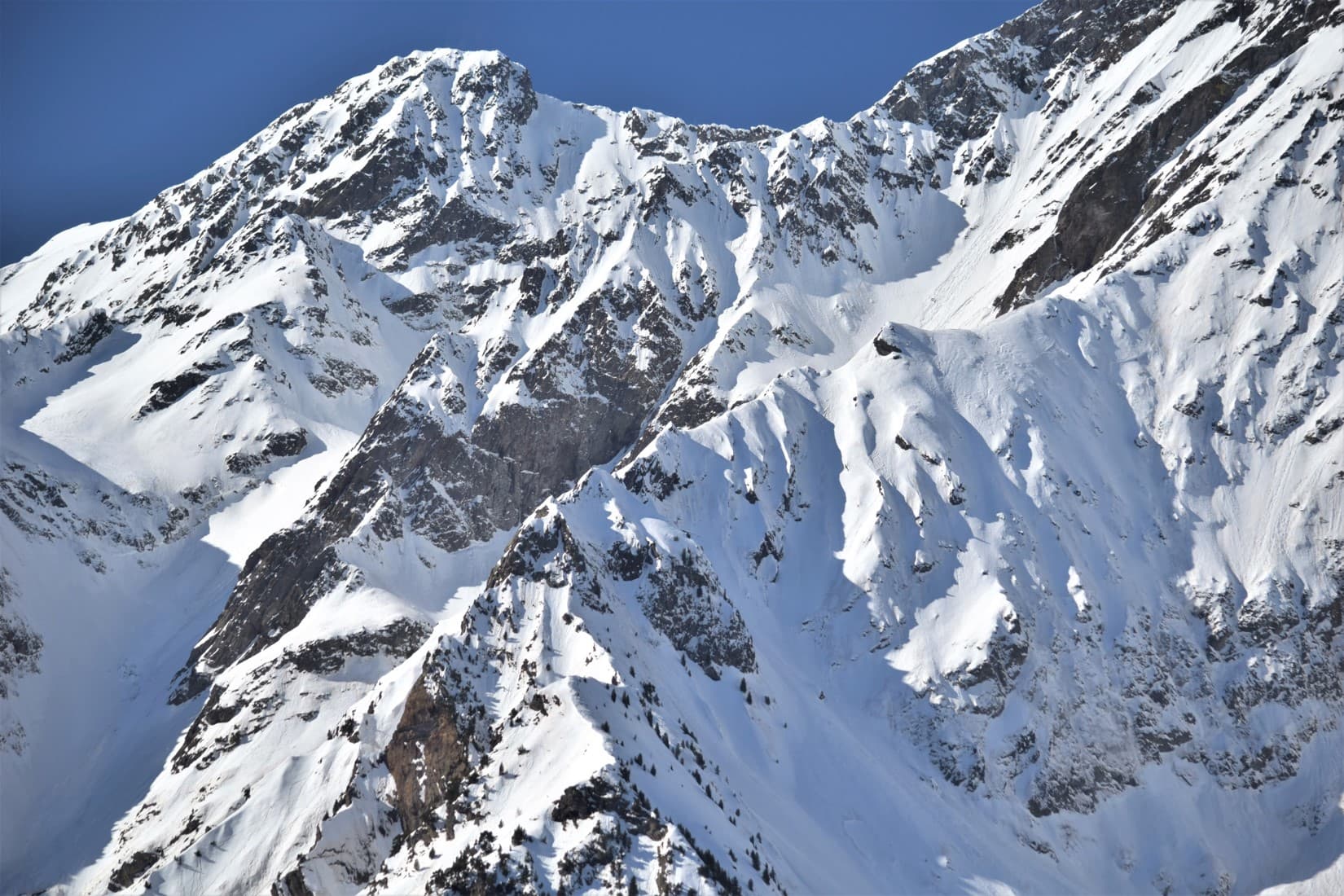 Face est du massif du Taillefer