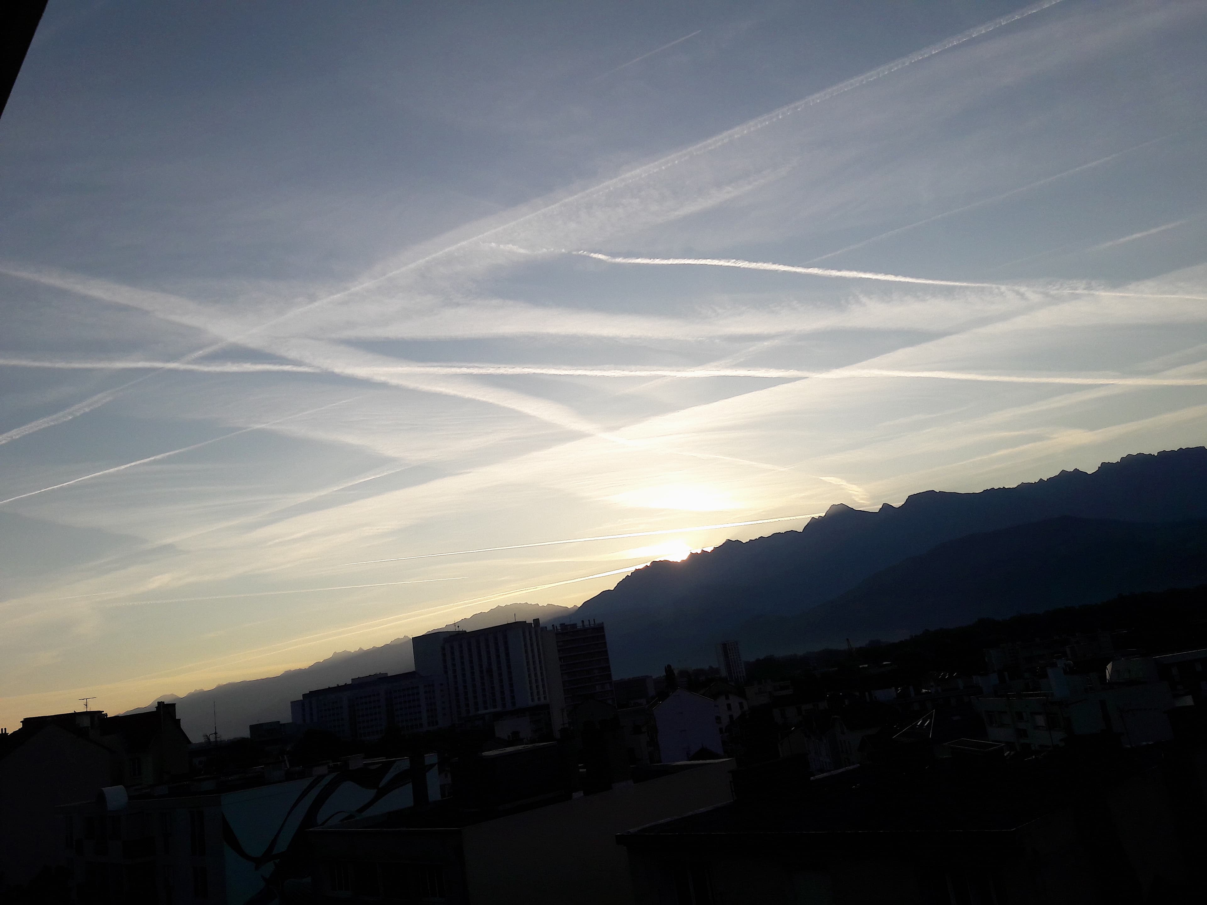 Pollution aéronautique sur le Grésivaudan et Belledonne