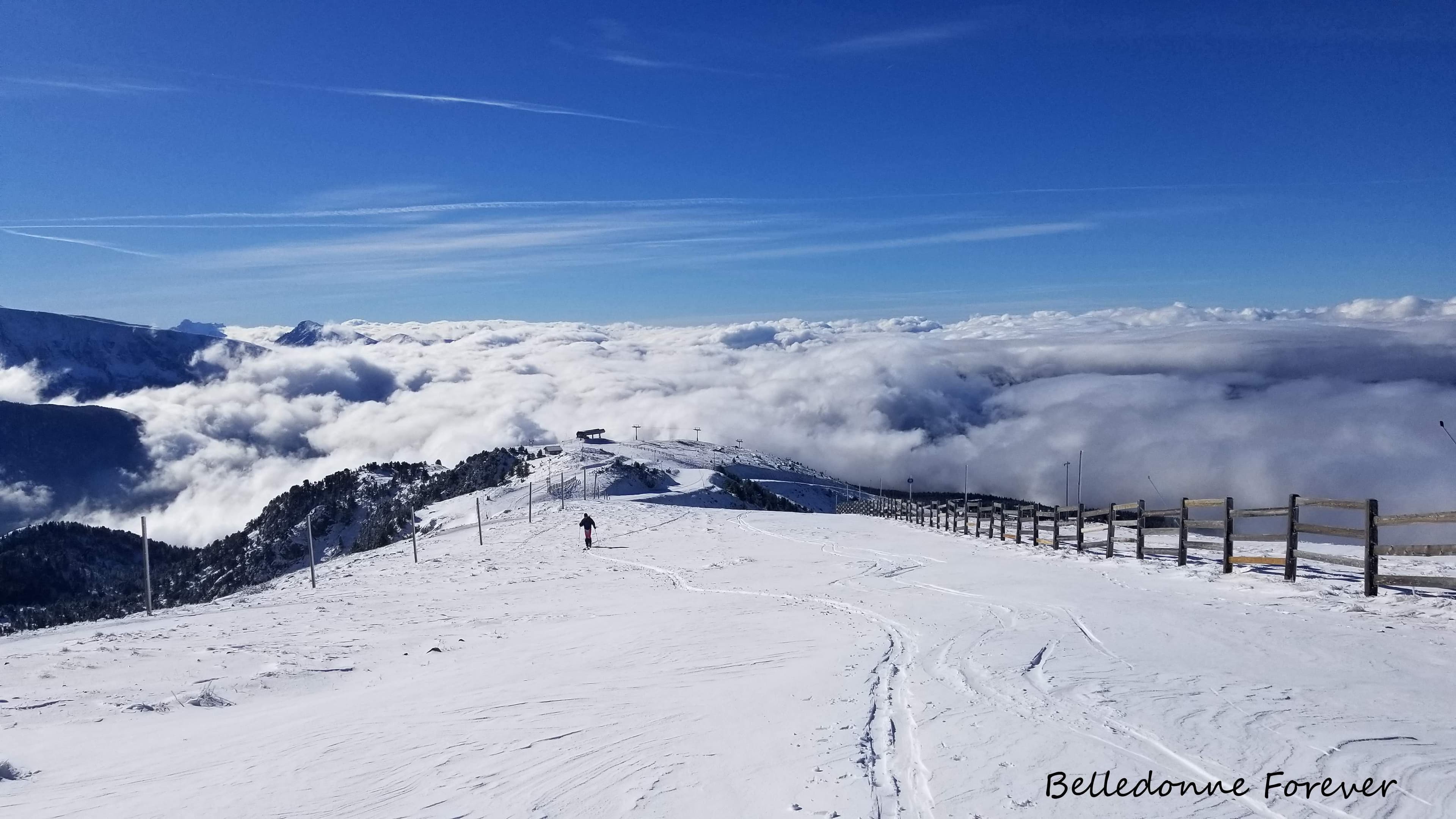 Mer de nuages à 1800m A.P.