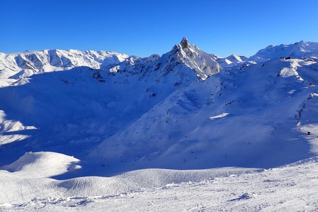 L'aiguille du Fruit depuis la Saulire