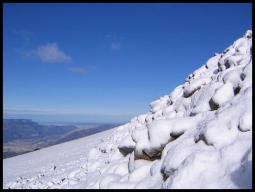 Première neige de la saison (tardive) 