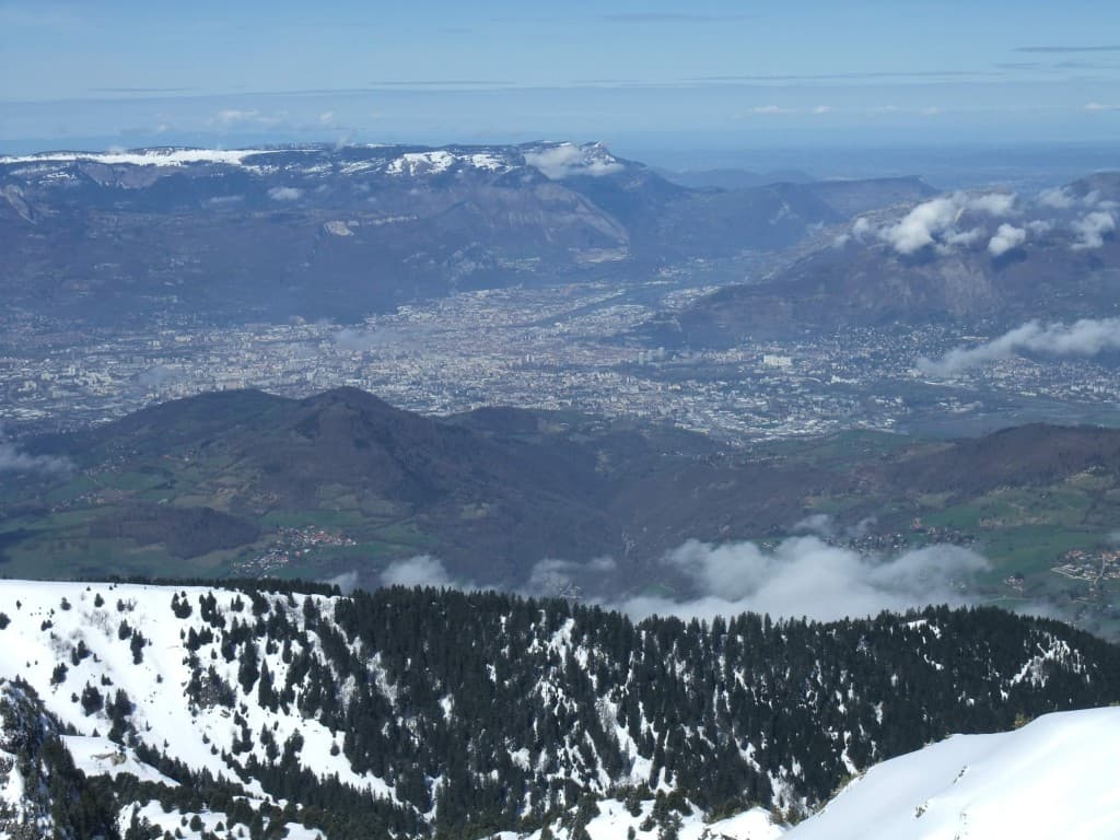 Au fond Grenoble  A.P.