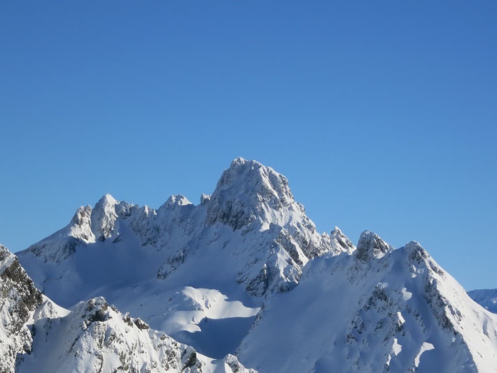 Direction Grand Charnier d'Allemont A.P.