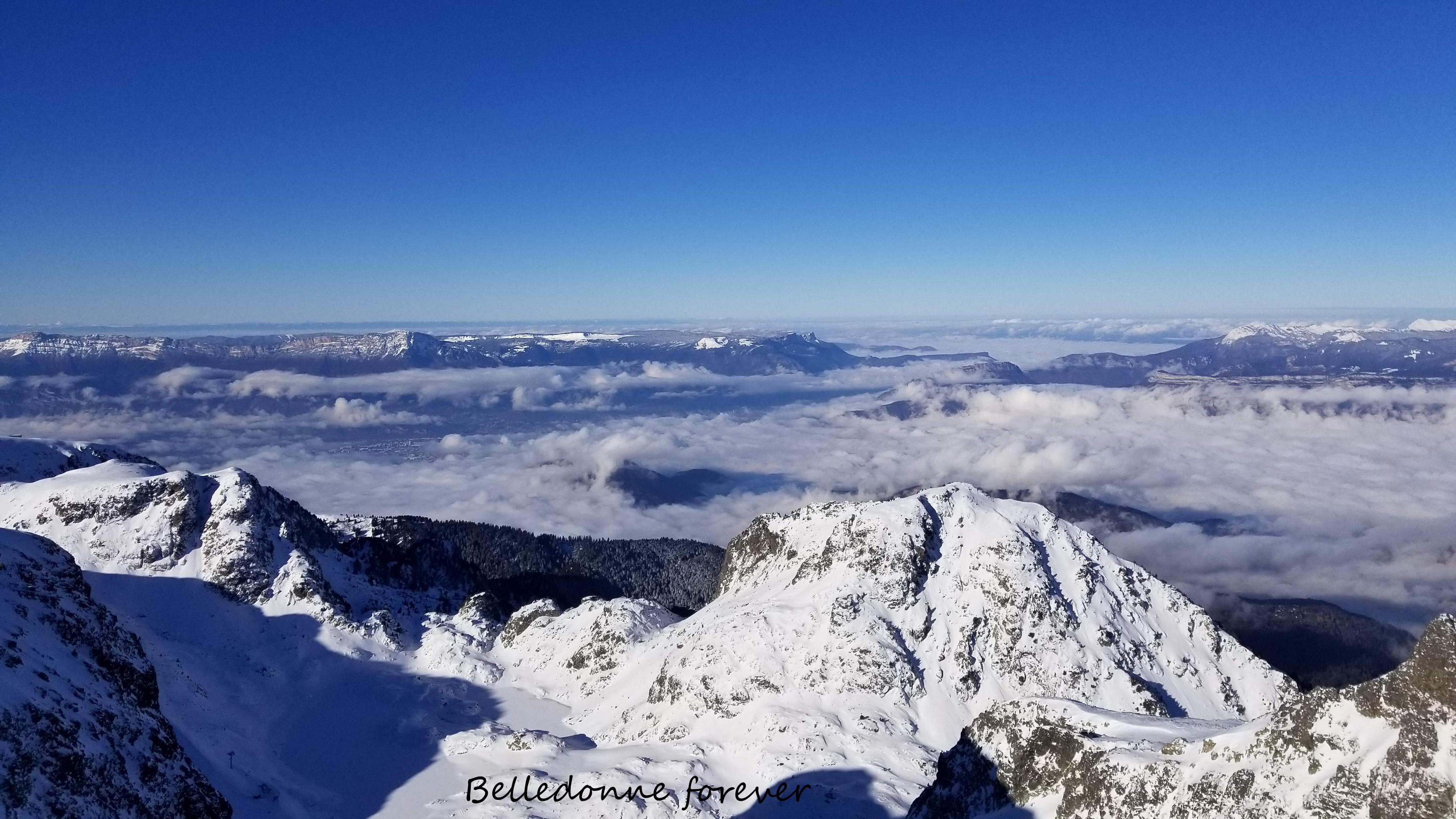 Mer de nuages sur Grenoble moins de poudre que prévue A.P.